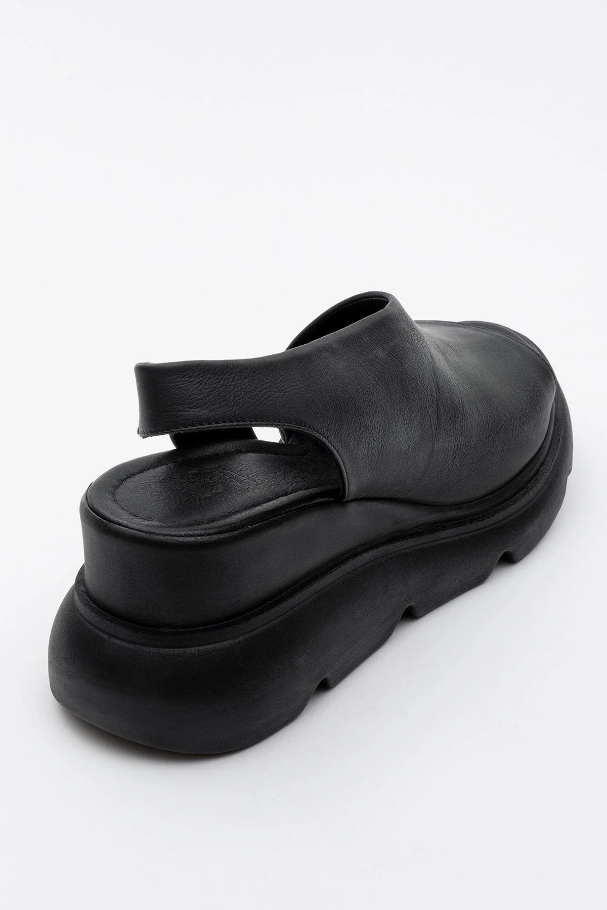 Agusto - Black Leather Platform Sandal (Women) - Image 4