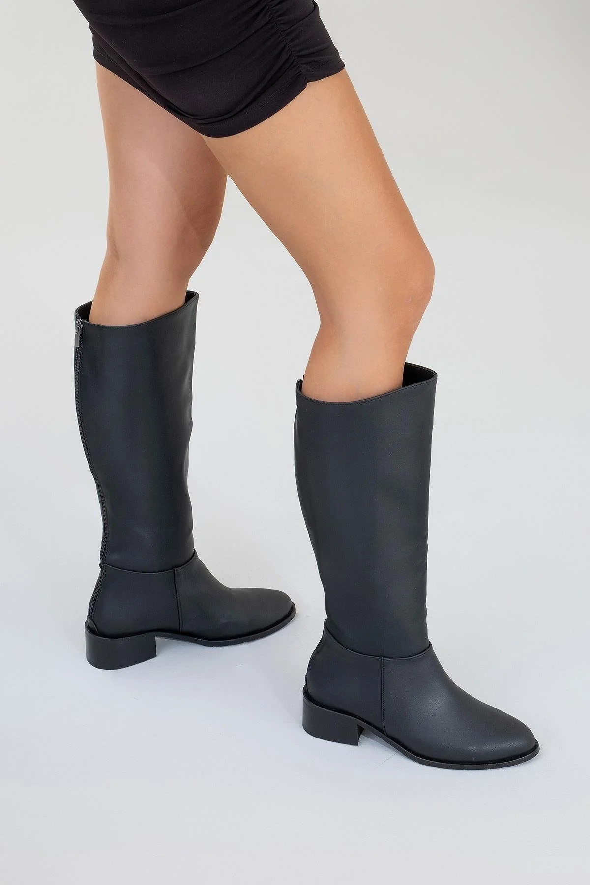 Svetlo - Black Back-Zip Knee-High Boot (Women) - Image 8